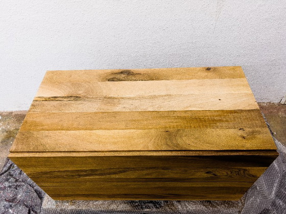 Image 1 of e15 credenza noce, Shahnaz/Mahnaz