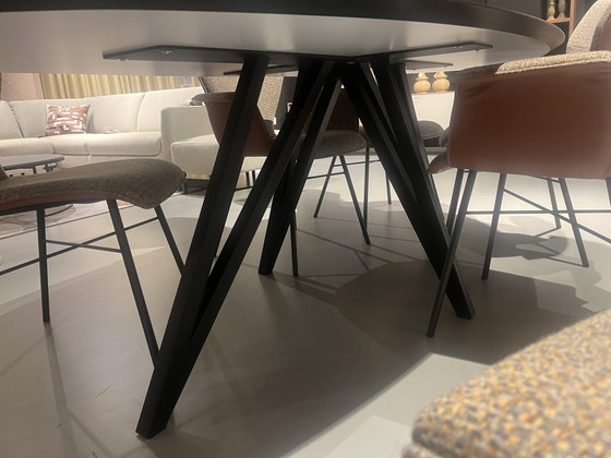 Image 1 of Saphira ovale eetkamertafel 240x110 cm