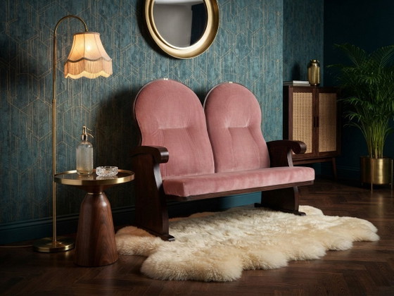 Vintage Pink Velvet Double Theater Bench, 1960 – Benches, Wood, Mid Century Modern (photo 2 of 4)