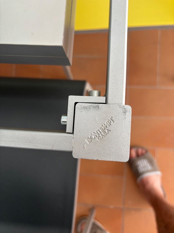 Image 1 of Bontempi Table