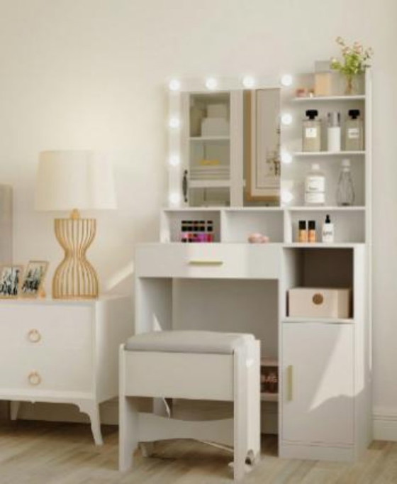 Image 1 of Makeup Vanity Desk With Mirror & Light