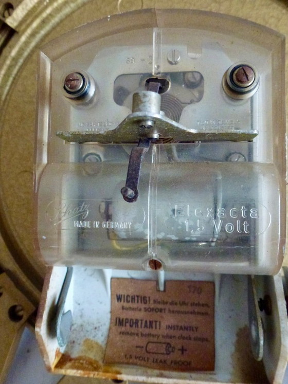 Image 1 of A vintage Schatz Elexacta sundial from the 1960s.