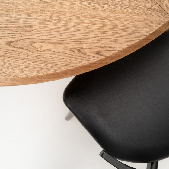 Image 1 of TABLE ROUND/SQUARE QUAD0 Natural Oak – Simple Table, Amazing Function