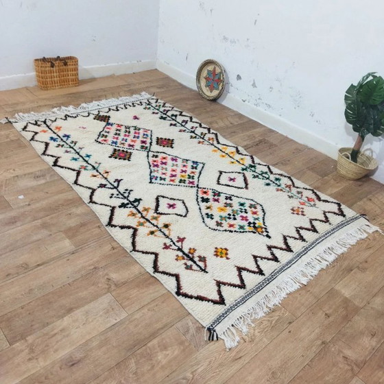 Image 1 of Azilal Berber Rug – Natural Wool from Morocco Handwoven (240 × 145 cm)