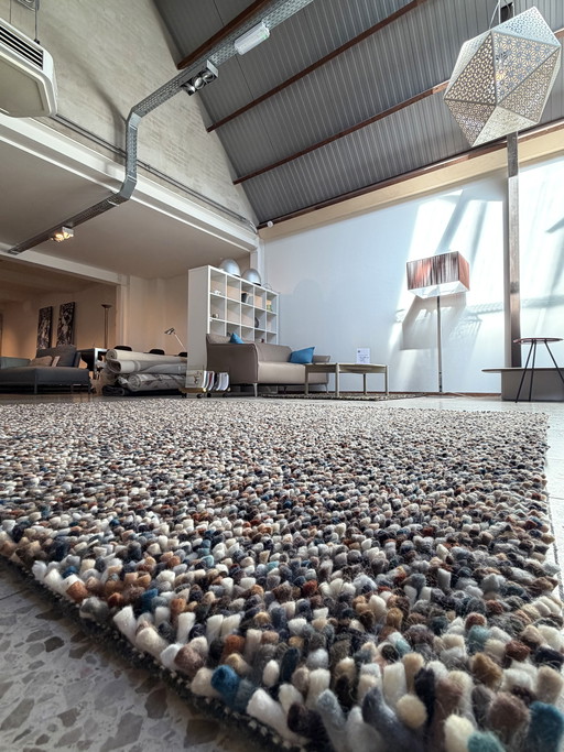 Brink en Campman tapijt Dots 170405 NIEUW