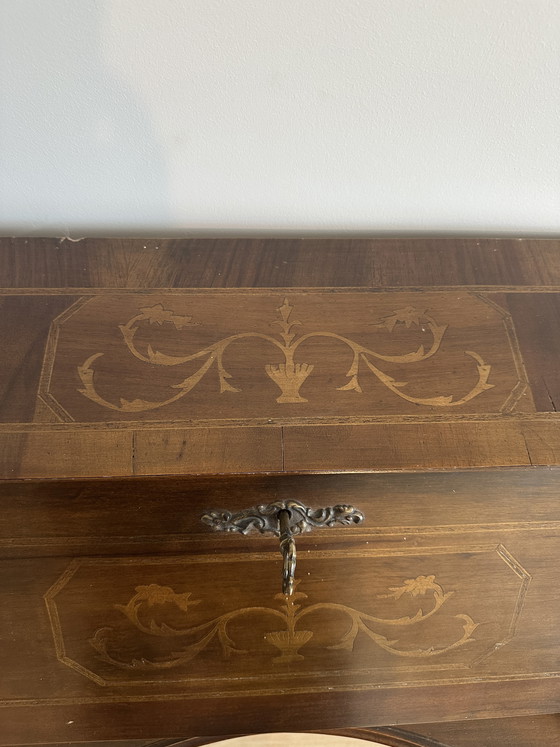 Image 1 of Secreter/escritorio/cómoda de estilo barroco