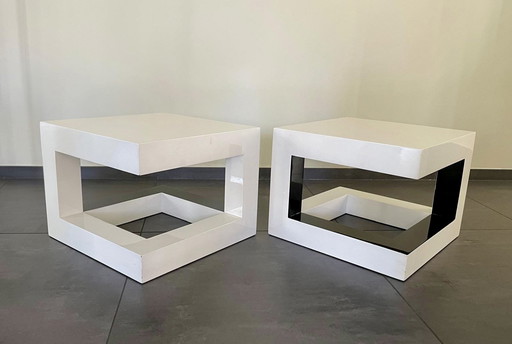 2 x white/black geometric tables 40 x 40, lacquered wood.