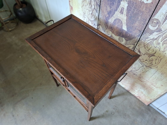 Image 1 of Antique oak tea cabinet, display cabinet, whiskey bar, wine cabinet with removable tray, dimensions 62x41cm and 76cm high.