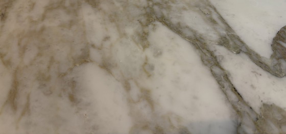 Image 1 of Rimadesio Manta Table