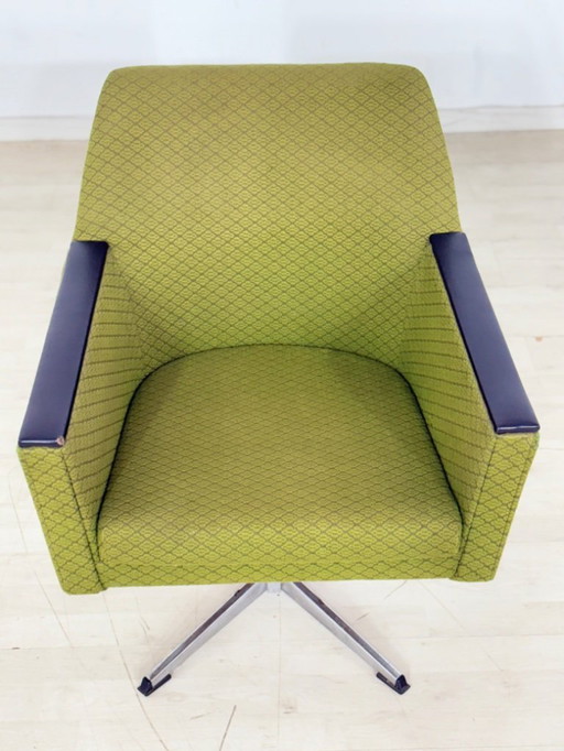 fauteuil uit het midden van de vorige eeuw, draaistoel, vintage stoel