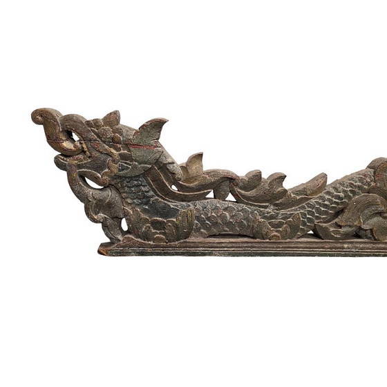 Image 1 of Antigua talla de madera indonesia con dragones, primera mitad del siglo XX.