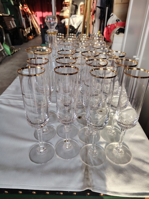 Marcello Aglieri gold-edged crystal glasses