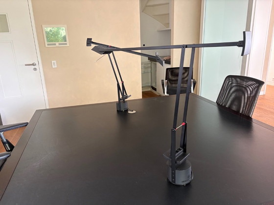 Image 1 of 2 x Artemide Tizio Schreibtischlampe