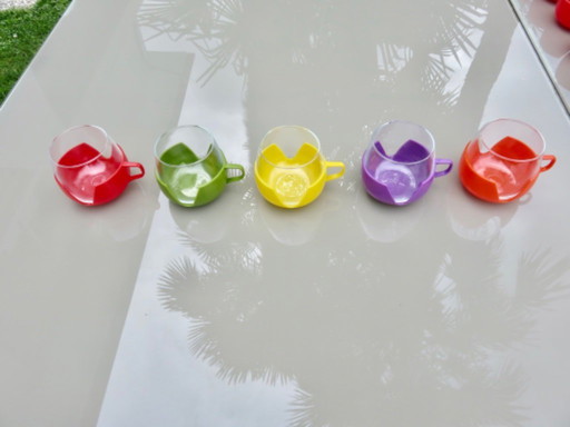 Serie de 5 tasses "negrita" chopes à grog, neuves, 1970, vieux stock