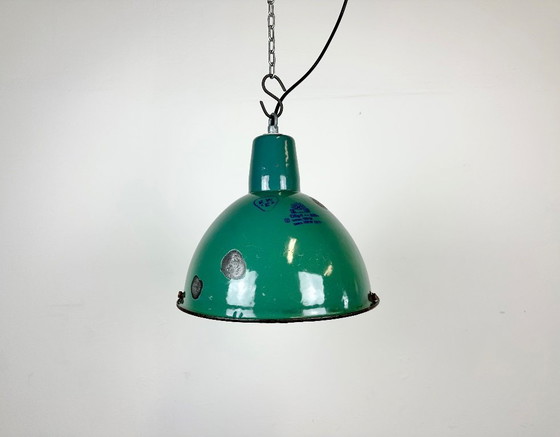 Image 1 of Industrielle grüne Emaille-Fabriklampe, 1960er Jahre