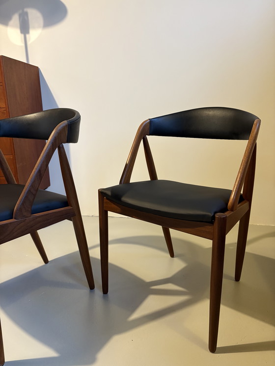 Image 1 of Sillas de comedor Kai Kristiansen modelo 31. Madera de teca