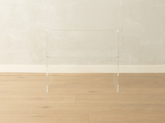 Image 1 of Acryl bijzettafel uit de jaren 60