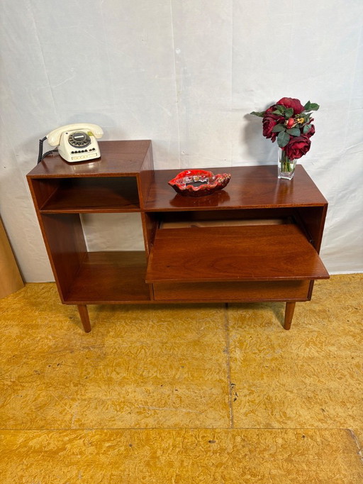 Mid Century Retro Teak Telephone Seat / Media Cabinet (Circa 1960)  A superb mid century vintage teak telephone seat dating from