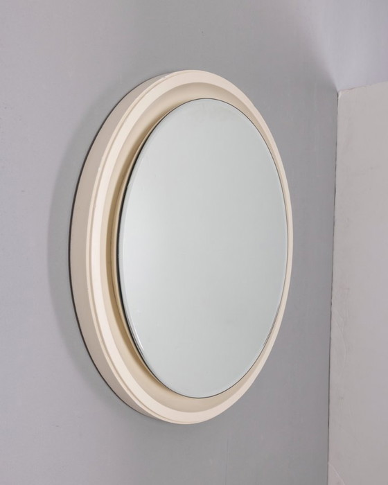 Image 1 of 1970s Vintage Round Wall Mirror in White Wood, Italian Design