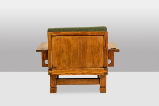 Image 1 of Een paar fauteuils in modernistische stijl, gemaakt van grenenhout. Jaren 60.
