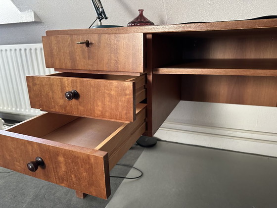 Vintage Mid-Centry Desk 1960s/1970s – Wood (photo 3 of 13)