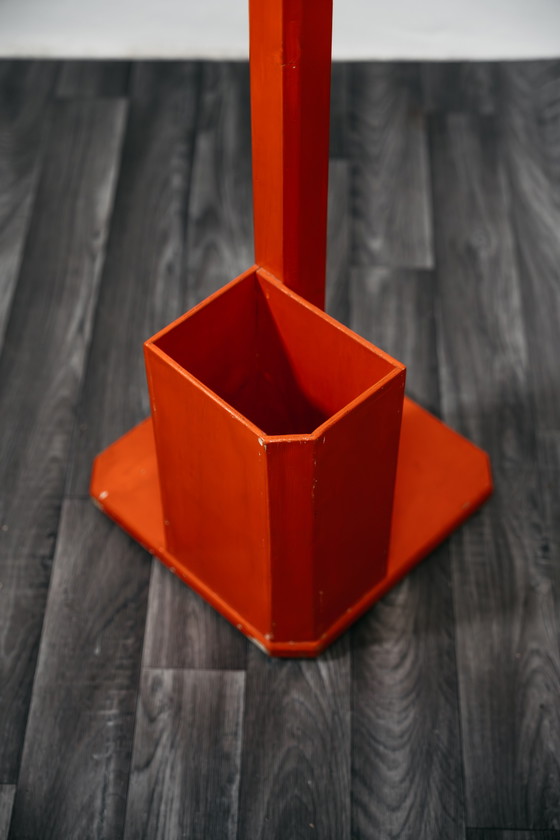 Image 1 of Vintage oranje houten paraplu- en kapstok uit de jaren 60, mid-century stijl.