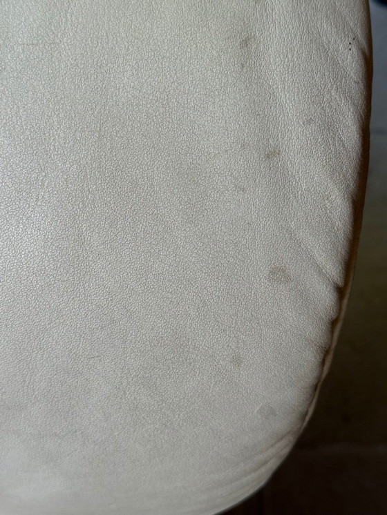 Image 1 of De Sede DS-2011 crèmekleurige leren bank