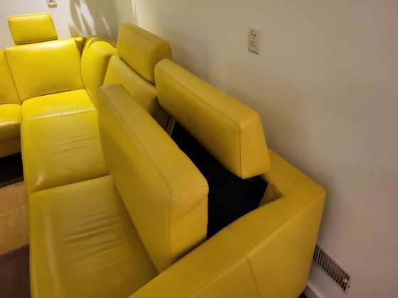 Image 1 of Divano angolare Gealux Trones, pelle gialla, 300x330, nuovo