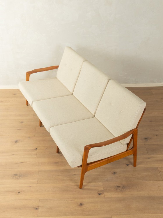 Image 1 of Vintage bank uit de jaren 60