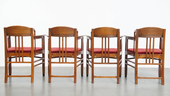 Image 1 of 4 x Jugendstil-Esszimmerstuhl Schuitema mit luxuriöser roter Stoffbespannung