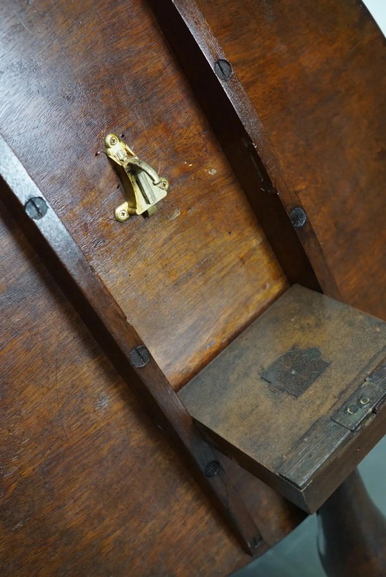 Image 1 of Tavolo da vino inclinabile in mogano georgiano del XVIII secolo