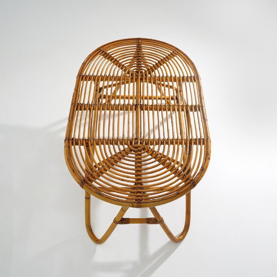 Image 1 of Rotan salontafel met ovaal blad, jaren 1950