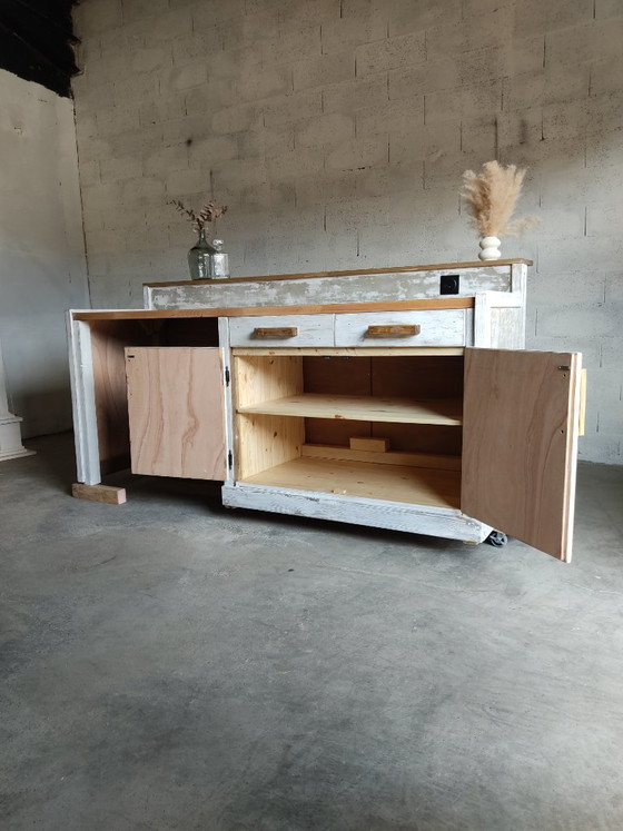 Bar Counter – Liquor cabinets, Metal (photo 7 of 18)