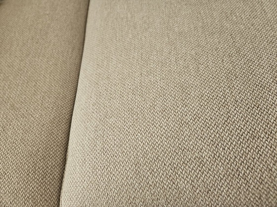 Image 1 of Nibbio lichtbeige 3-zitsbank! 3 maanden oud.