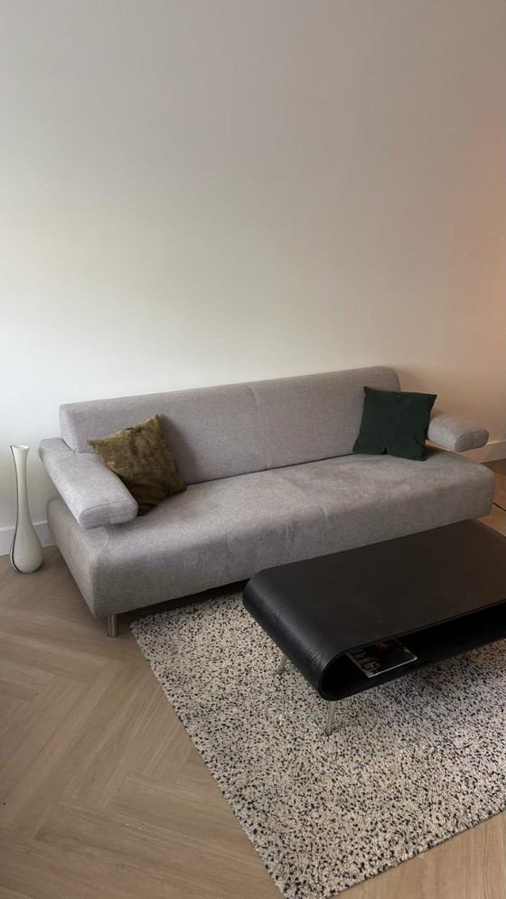 Image 1 of Havee Cloak Pacific Design 3-Sitzer-Sofa grau