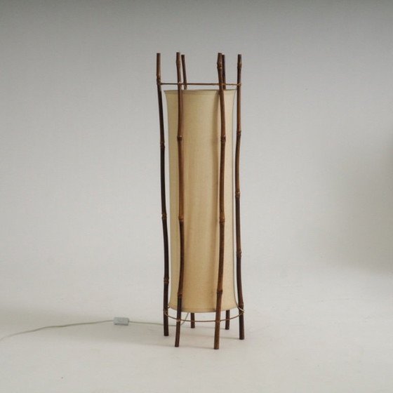 Große Stehlampe aus Bambus und Leinen von Louis Sognot – Stehleuchten, Textile (photo 3 of 17)