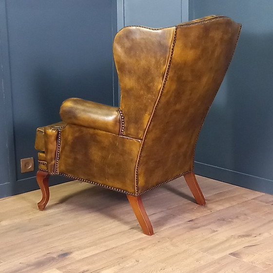 Image 1 of Cognac kleurige Vintage chesterfield fauteuil. 2 van 2