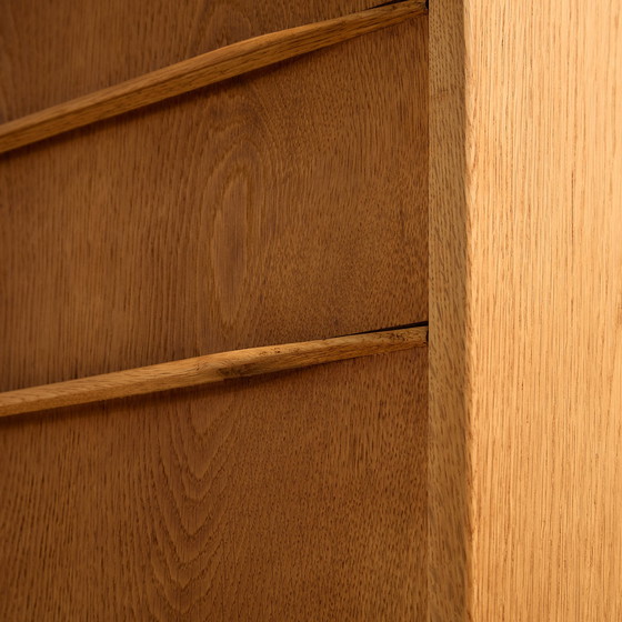 Image 1 of Mk10634 Commode en chêne restaurée