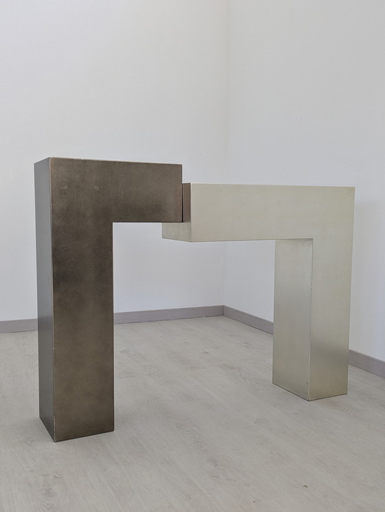 Image 1 of Roberto Mora, Dilmos - Console "Crasi" - Eigentijds ontwerp