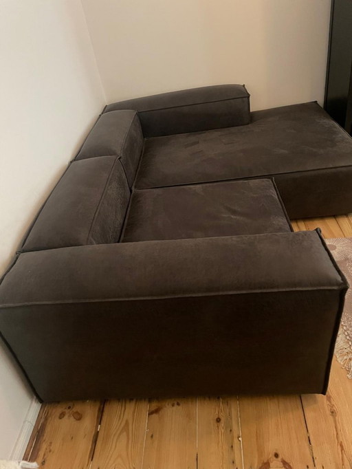PICK UP by 15.09 - Lennon corner sofa made from recycled leather