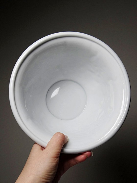 Image 1 of Antiker Limoges-Porzellan-Übertopf mit Reliefdekor aus Blattwerk