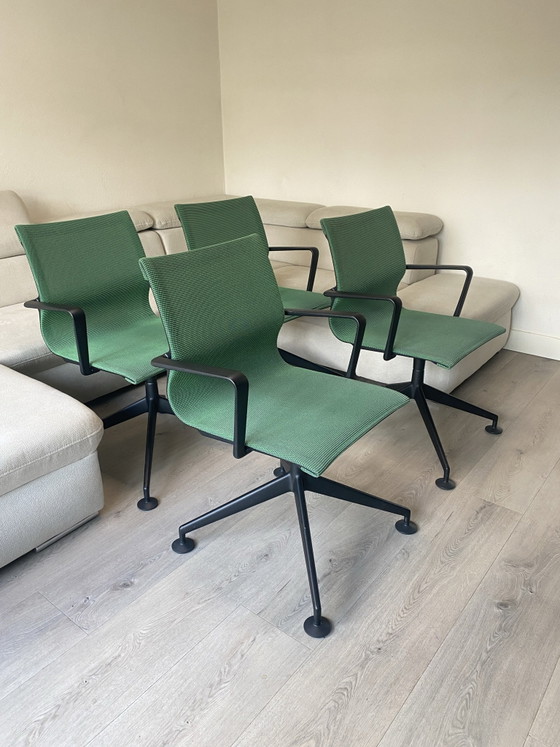 Set aus 4 Vitra Physix Designstühlen Grün, Drehstühle, Andere (Foto 2 von 6)