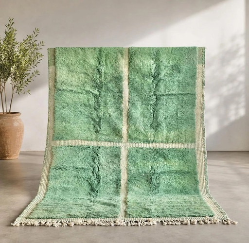 Green Beni M’rirt Moroccan Rug – Handmade Wool Area Rug – Luxury Berber Carpet – 200x300 cm – Contemporary Moroccan Decor