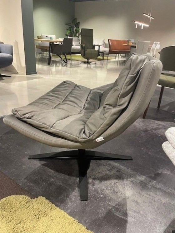 Image 1 of Movani Jack Ash