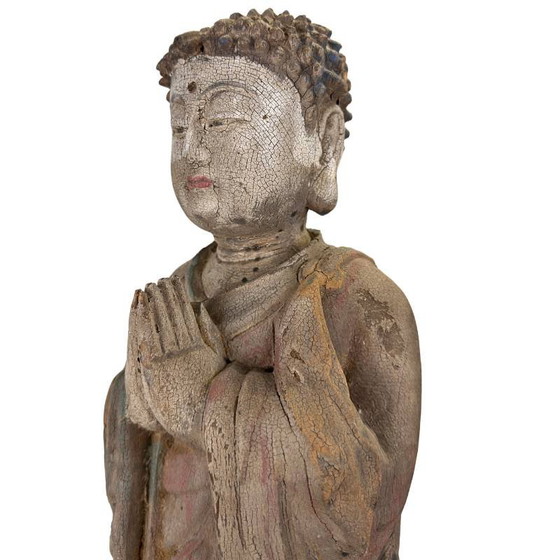 Statue de Bouddha chinoise en bois avec polychromie originale et restes de dorure. – Sculptures, Wood (photo 11 of 17)
