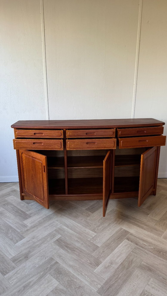 Image 1 of Credenza vintage in teak, arrotondata