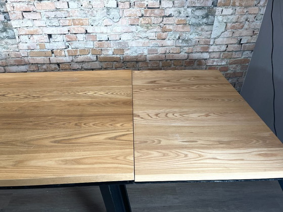 Tavolo da pranzo allungabile – Legno e metallo nero – Tavoli da pranzo, Wood (photo 7 of 9)