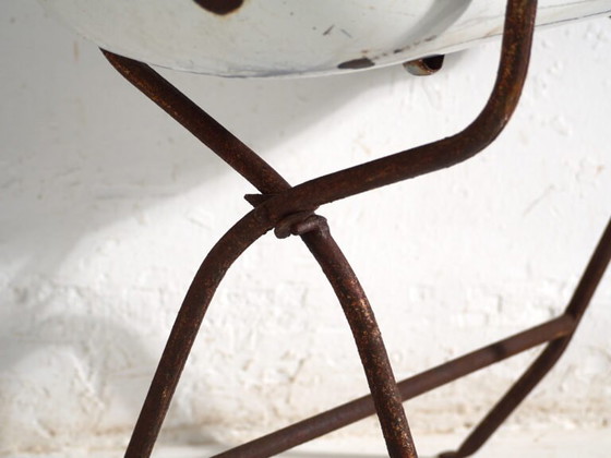 Antique bathtub in enamelled iron – Central Europe, circa 1950 #4 – Decorative Objects, Industrieel (photo 18 of 40)