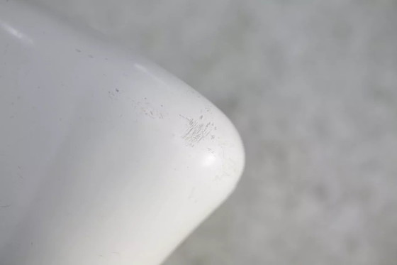 Image 1 of Leunstoel uit het ruimtetijdperk