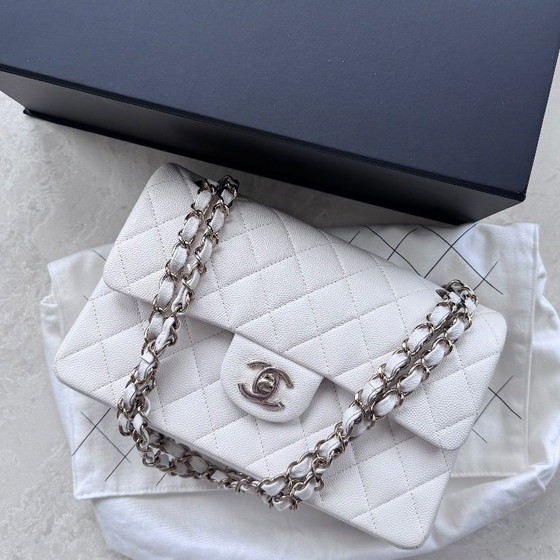 Chanel Classic Flap Small – Crossbody bags, Calfskin (photo 17 of 17)